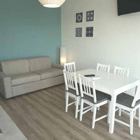 Apartment House *