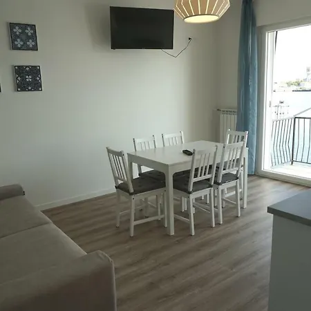 Apartment House